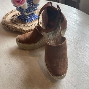 marc fisher espadrilles